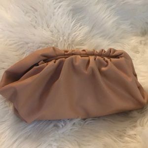 Steve Madden Dumpling bag /